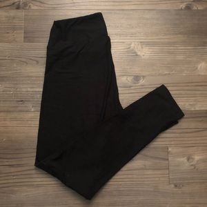 🏴Black LulaRoe Leggings🦄